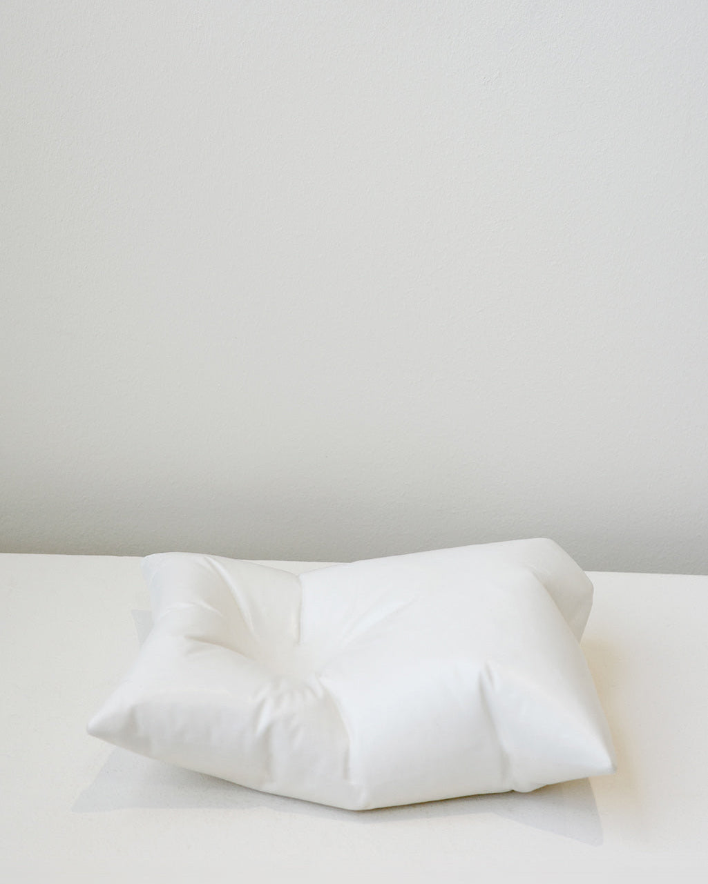 B91 - Ceramic Cushion in Matte White