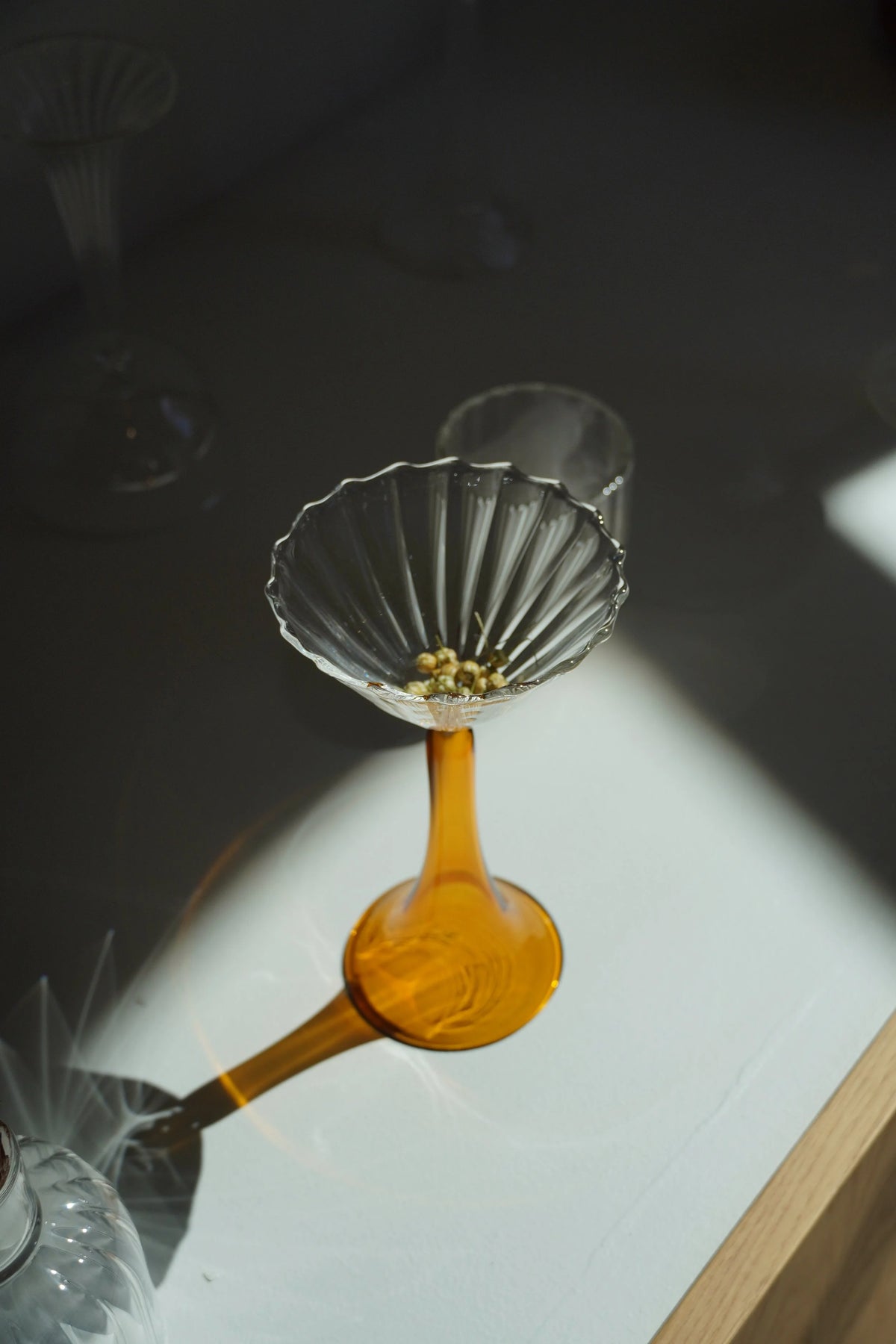 CAMPANULA — AMBER COCKTAIL GLASS