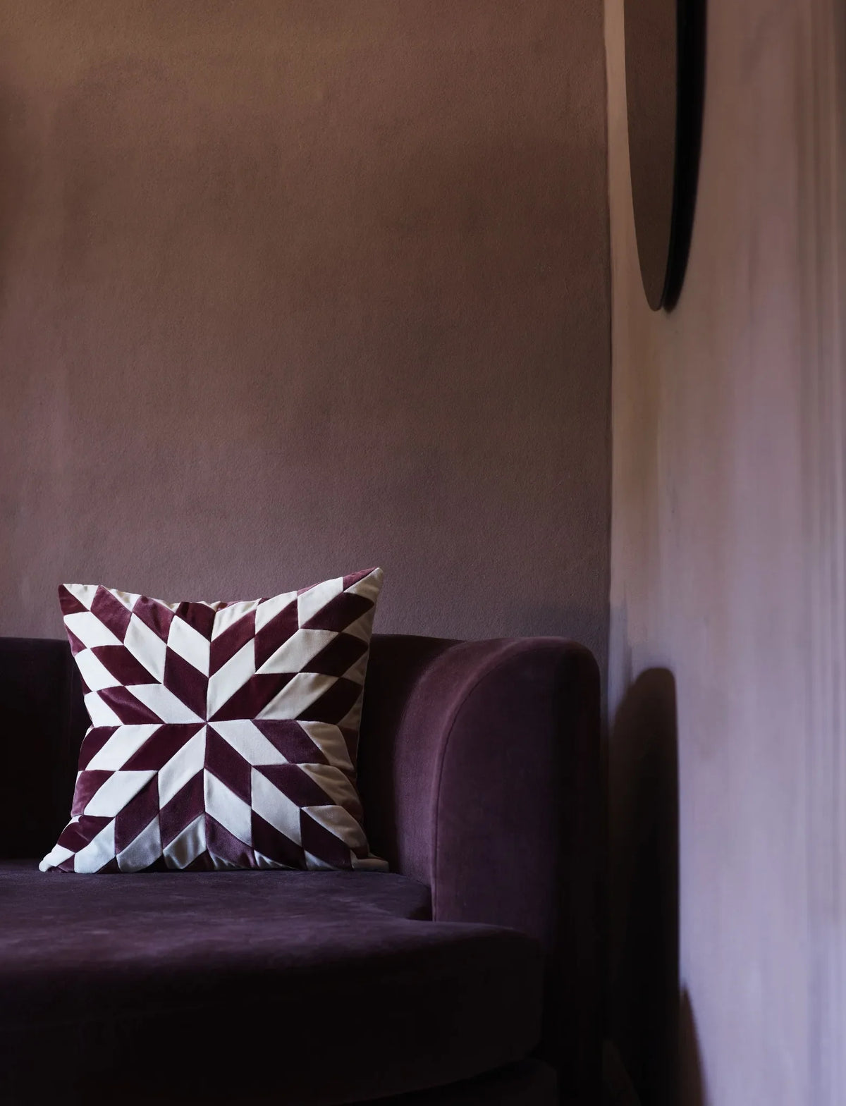 Nova Cushion