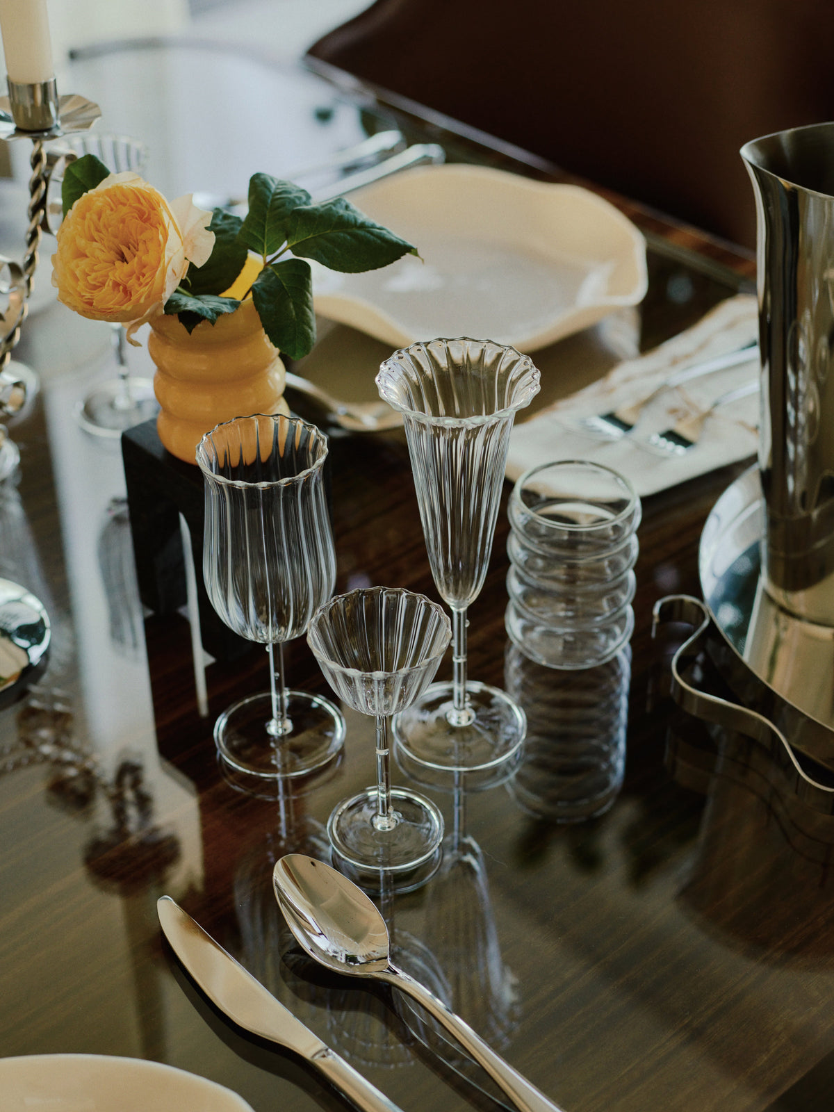 Tulip Wine Glass Set