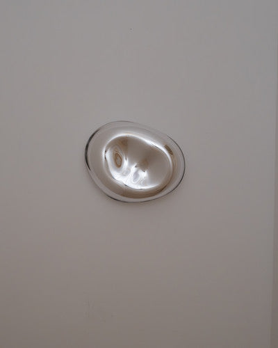 No. 153 | CONTEMPORARY MIRROR SCULPTURE | SILVER | L Ø 28x35cm